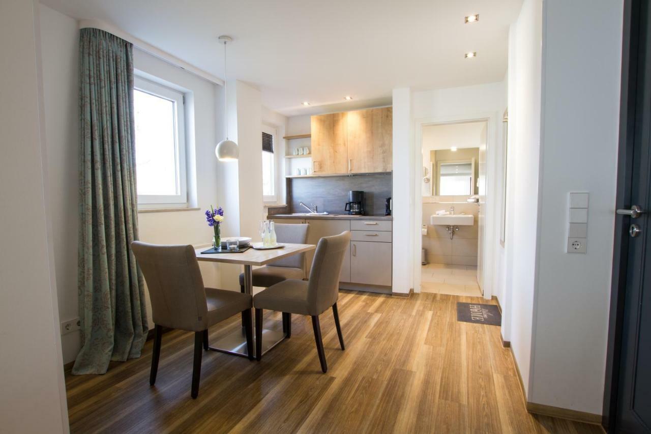 Hotel Seepark Garni Uberlingen Eksteriør billede